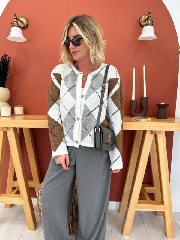 Diamond Patterned Knitwear Cardigan