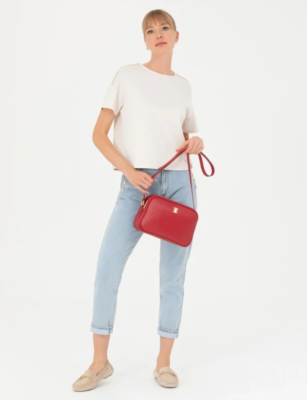 045A Pierre Cardin Red Crossbody Bag
