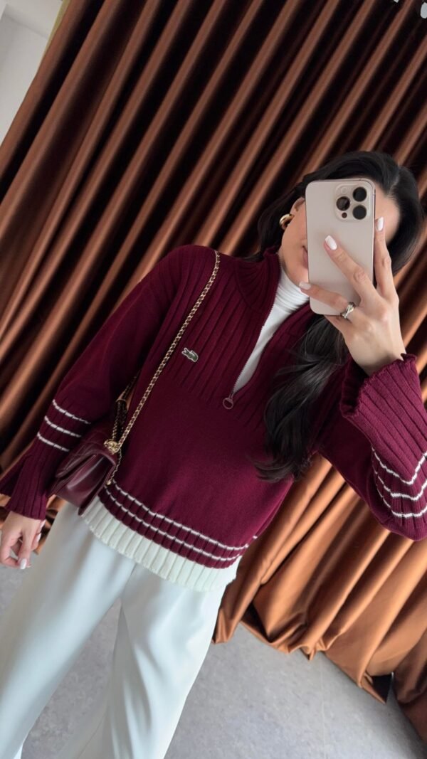Burgundy pullover