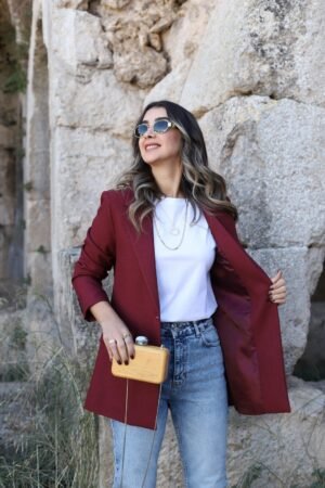 Chic Women's Wool-Effect Blazer