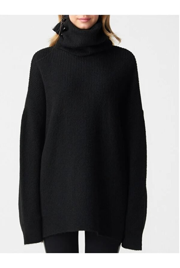 Women's Black Turtleneck PULLOVER
