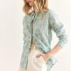 Elegant Green Geometric Detailed Fisto Blouse