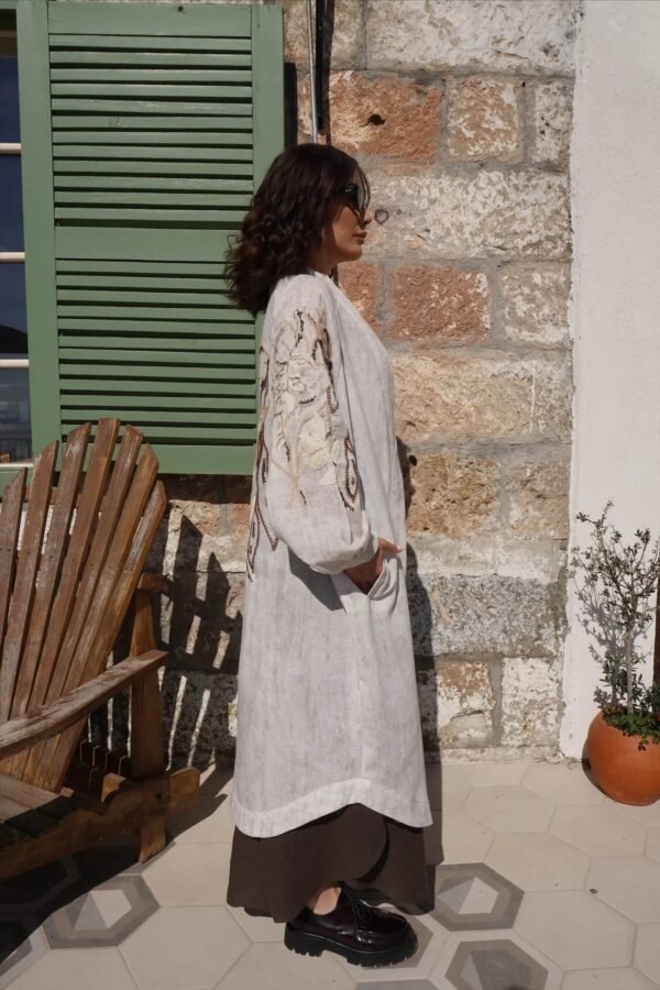 Premium Embroidery Detailed Asymmetric Maxi Kimono