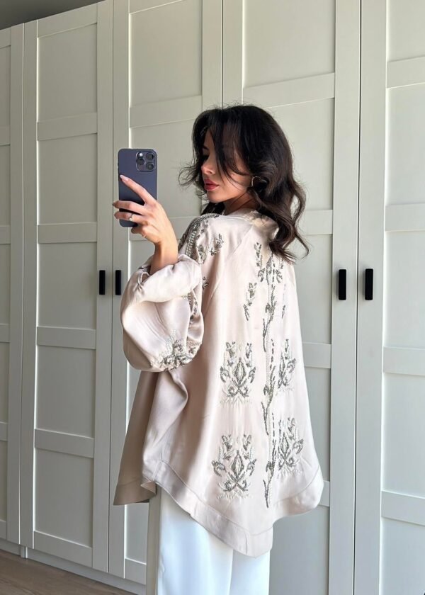 Women’s Luxe Beige Kimono with Delicate Dolce Embroidery