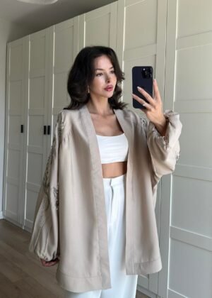 Women’s Luxe Beige Kimono with Delicate Dolce Embroidery