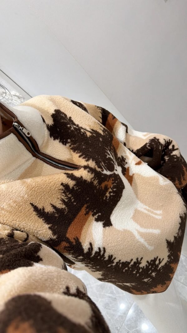 Brown Forest Print Pullover