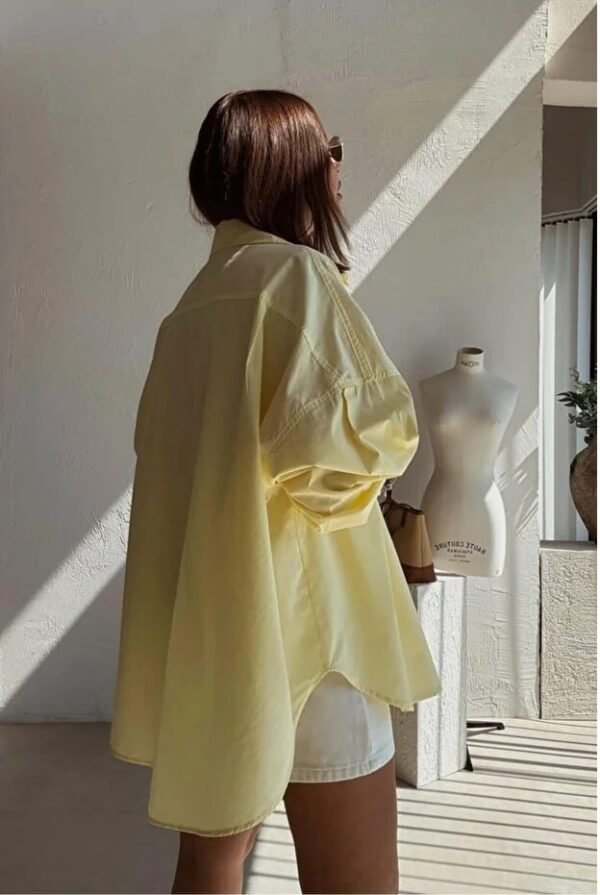 The Relaxed Single Pocket blouse
