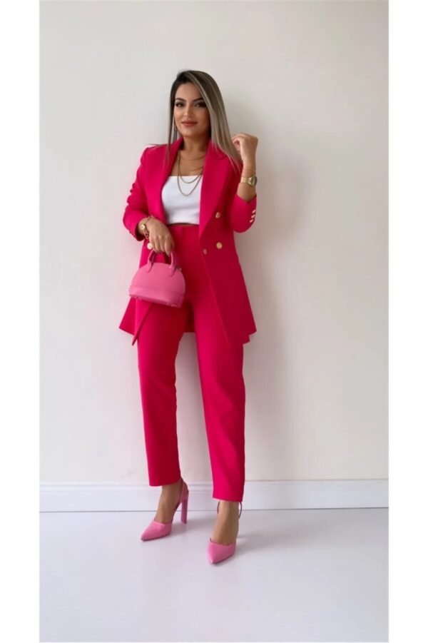 Tailored Women’s Blazer