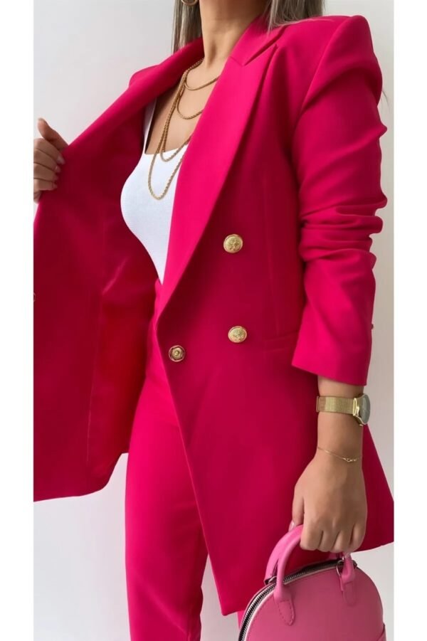 Tailored Women’s Blazer