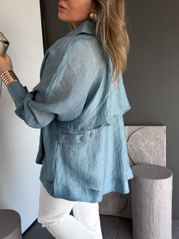 CASUAL LOOSE FIT SHIRT